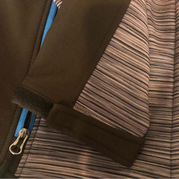 Youth Snozu soft shell fleece lined jacket M 10/12 - Picture 5 of 9